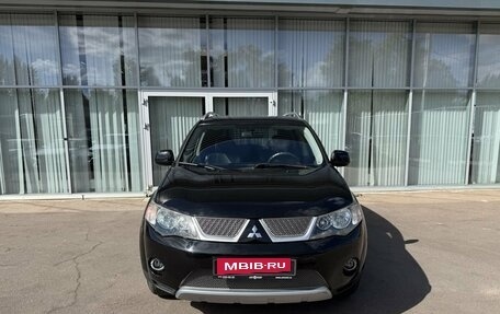 Mitsubishi Outlander III рестайлинг 3, 2007 год, 945 000 рублей, 2 фотография