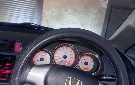 Honda Fit III, 2005 год, 380 000 рублей, 8 фотография