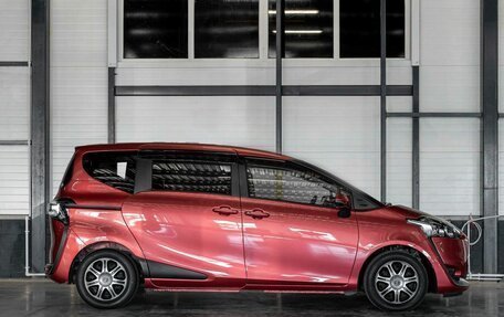Toyota Sienta II, 2018 год, 1 399 000 рублей, 4 фотография
