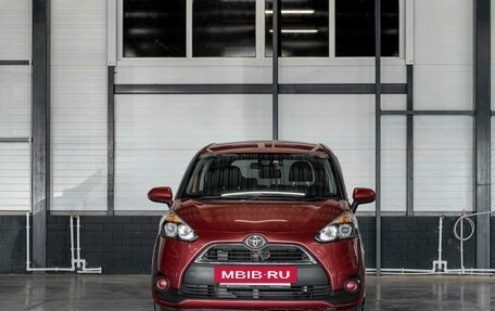 Toyota Sienta II, 2018 год, 1 399 000 рублей, 2 фотография