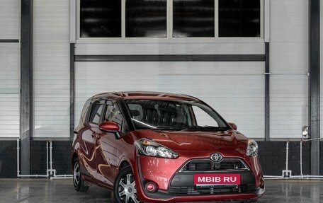 Toyota Sienta II, 2018 год, 1 399 000 рублей, 3 фотография