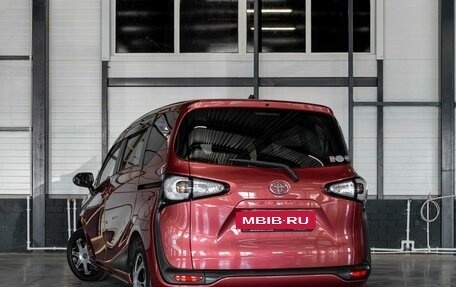 Toyota Sienta II, 2018 год, 1 399 000 рублей, 7 фотография