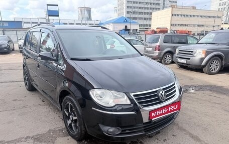 Volkswagen Touran III, 2009 год, 580 000 рублей, 4 фотография