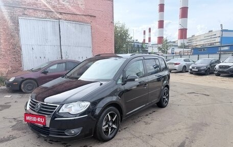 Volkswagen Touran III, 2009 год, 580 000 рублей, 8 фотография