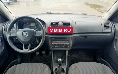 Skoda Fabia II, 2013 год, 461 000 рублей, 17 фотография