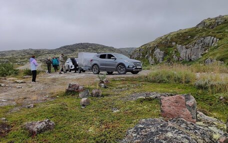 Hyundai Santa Fe III рестайлинг, 2018 год, 1 900 000 рублей, 18 фотография