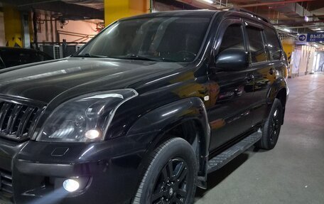 Toyota Land Cruiser Prado 120 рестайлинг, 2008 год, 2 950 000 рублей, 5 фотография