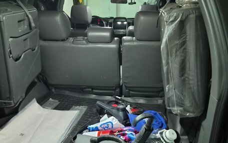 Toyota Land Cruiser Prado 120 рестайлинг, 2008 год, 2 950 000 рублей, 19 фотография