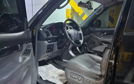 Toyota Land Cruiser Prado 120 рестайлинг, 2008 год, 2 950 000 рублей, 13 фотография