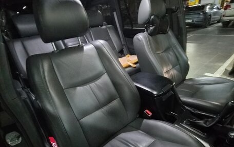 Toyota Land Cruiser Prado 120 рестайлинг, 2008 год, 2 950 000 рублей, 21 фотография