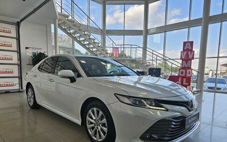 Toyota Camry, 2019 год, 2 589 000 рублей, 5 фотография