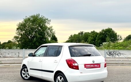 Skoda Fabia II, 2011 год, 490 000 рублей, 4 фотография