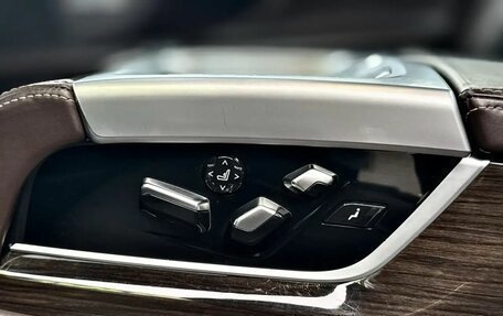 BMW 7 серия, 2016 год, 3 070 000 рублей, 16 фотография