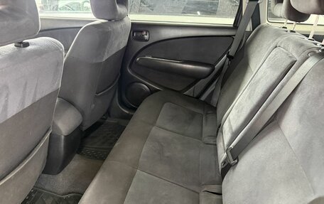 Mitsubishi Outlander III рестайлинг 3, 2004 год, 520 000 рублей, 8 фотография