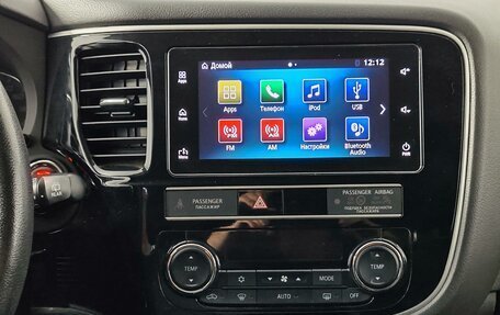 Mitsubishi Outlander III рестайлинг 3, 2019 год, 2 275 000 рублей, 15 фотография