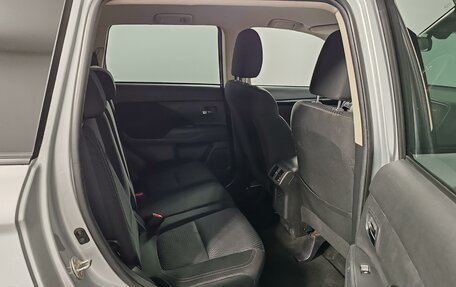 Mitsubishi Outlander III рестайлинг 3, 2019 год, 2 275 000 рублей, 19 фотография