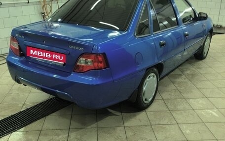 Daewoo Nexia I рестайлинг, 2011 год, 500 000 рублей, 3 фотография