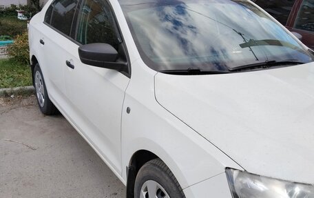 Skoda Rapid I, 2015 год, 980 000 рублей, 4 фотография