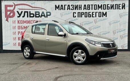 Renault Sandero I, 2013 год, 749 000 рублей, 1 фотография