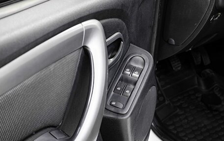 Renault Duster I рестайлинг, 2013 год, 900 000 рублей, 19 фотография