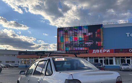 Daewoo Nexia I рестайлинг, 2002 год, 100 000 рублей, 6 фотография