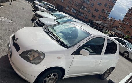 Toyota Vitz, 2000 год, 360 000 рублей, 3 фотография