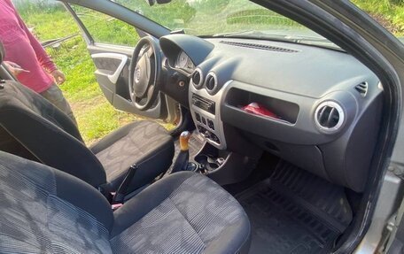 Renault Sandero I, 2011 год, 280 000 рублей, 5 фотография