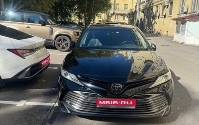 Toyota Camry, 2018 год, 2 650 000 рублей, 1 фотография