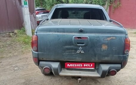 Mitsubishi L200 IV рестайлинг, 2006 год, 399 000 рублей, 2 фотография
