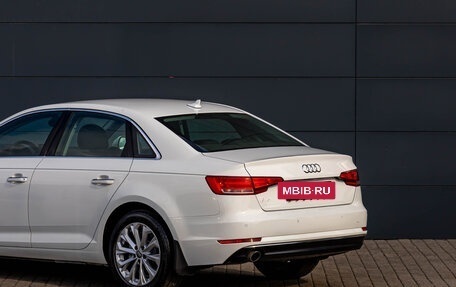 Audi A4, 2016 год, 2 000 000 рублей, 10 фотография