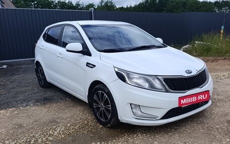 KIA Rio III рестайлинг, 2013 год, 699 000 рублей, 2 фотография
