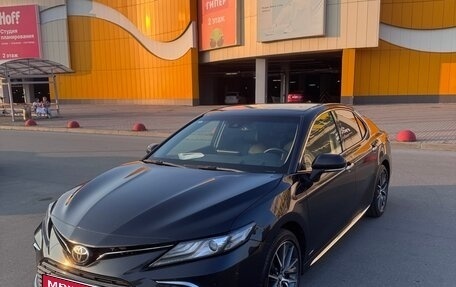 Toyota Camry, 2023 год, 3 400 000 рублей, 1 фотография
