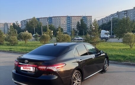 Toyota Camry, 2023 год, 3 400 000 рублей, 6 фотография