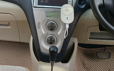 Toyota Belta, 2006 год, 500 000 рублей, 8 фотография