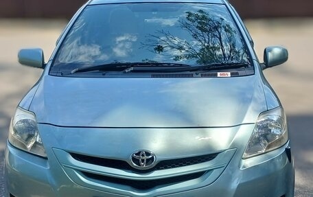 Toyota Belta, 2006 год, 500 000 рублей, 3 фотография