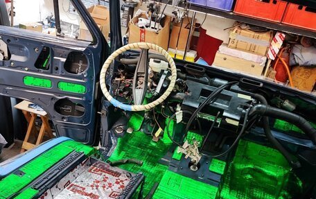Volkswagen Caravelle T3, 1989 год, 2 900 000 рублей, 23 фотография