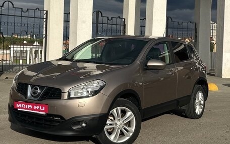 Nissan Qashqai, 2013 год, 899 000 рублей, 2 фотография