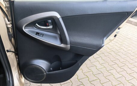 Toyota RAV4, 2012 год, 1 499 000 рублей, 15 фотография