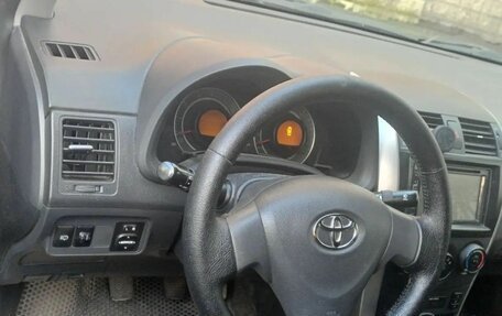 Toyota Corolla, 2006 год, 450 000 рублей, 5 фотография
