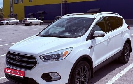 Ford Kuga III, 2020 год, 2 000 000 рублей, 3 фотография