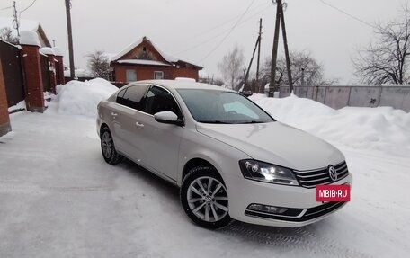 Volkswagen Passat B7, 2012 год, 1 030 000 рублей, 2 фотография