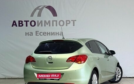 Opel Astra J, 2011 год, 600 000 рублей, 6 фотография