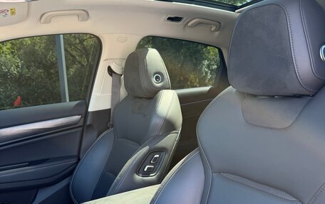 Geely Tugella FY11, 2022 год, 2 650 000 рублей, 17 фотография