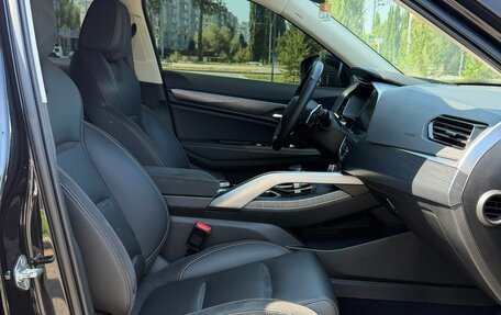 Geely Tugella FY11, 2022 год, 2 650 000 рублей, 25 фотография
