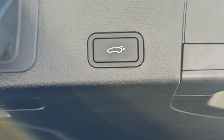 Geely Tugella FY11, 2022 год, 2 650 000 рублей, 39 фотография