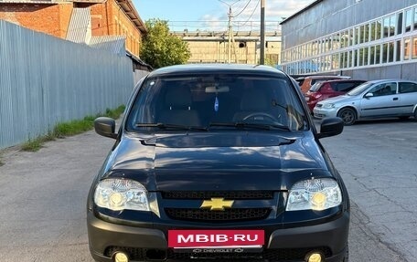 Chevrolet Niva I рестайлинг, 2016 год, 739 000 рублей, 9 фотография