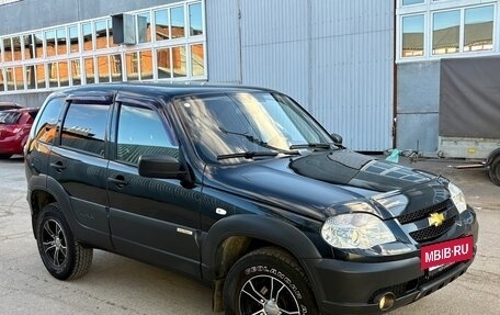 Chevrolet Niva I рестайлинг, 2016 год, 739 000 рублей, 7 фотография