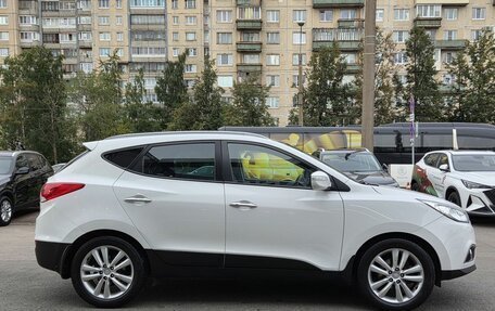 Hyundai ix35 I рестайлинг, 2011 год, 850 000 рублей, 9 фотография