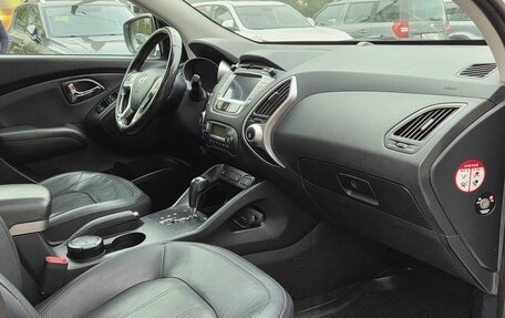 Hyundai ix35 I рестайлинг, 2011 год, 850 000 рублей, 11 фотография