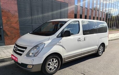 Hyundai H-1 II рестайлинг, 2014 год, 1 850 000 рублей, 1 фотография